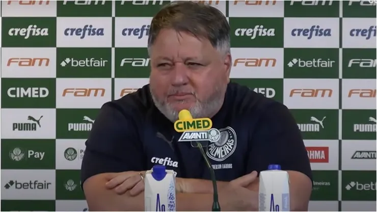 Anderson Barros em coletiva de imprensa - Reprodução: TV Palmeiras (YouTube).