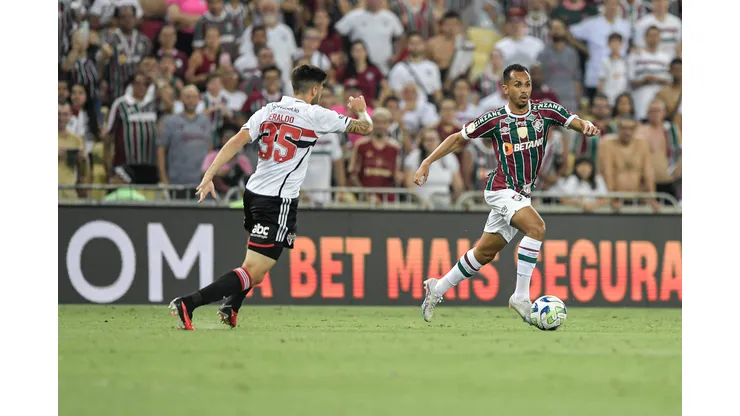 Lima jogador do Fluminense durante partida contra o Sao Paulo. Foto: Thiago Ribeiro/AGIF