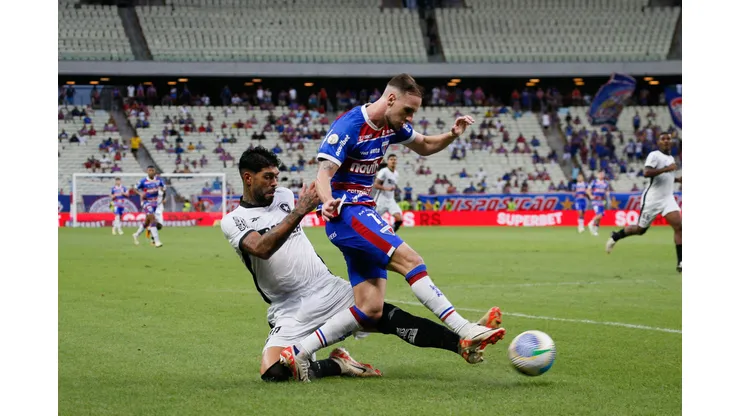 Pochettino jogador do Fortaleza durante partida contra o Botafogo. Foto: Baggio Rodrigues/AGIF