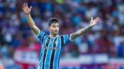 BA - SALVADOR - 27/04/2024 - BRASILEIRO A 2024, BAHIA X GREMIO - Villasanti jogador do Gremio lamenta durante partida contra o Bahia no estadio Arena Fonte Nova pelo campeonato Brasileiro A 2024. Foto: Jhony Pinho/AGIF