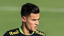 Philippe Coutinho durante treino da Seleção. Meia interessa ao Cabuloso.