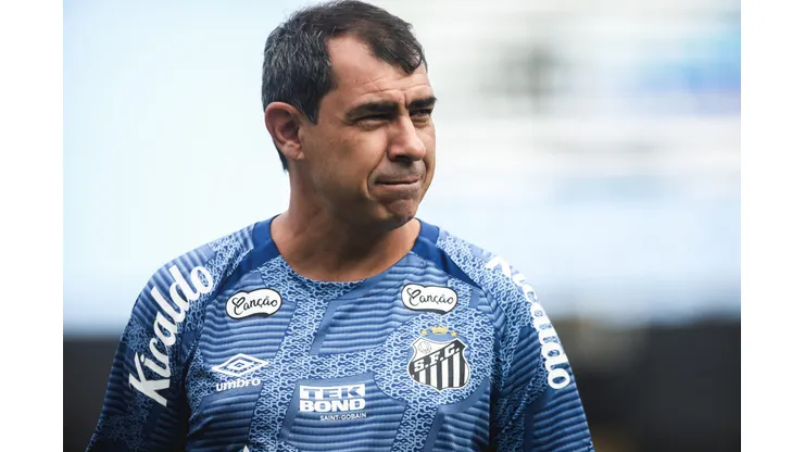 Carille terá o desfalque de Gil
