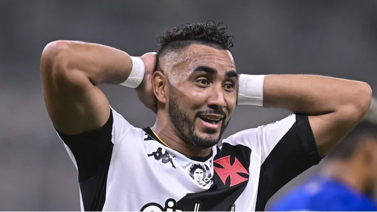 Payet em ação na reta final do Brasileirão de 2023. Foto: Pedro Vilela/Getty Images