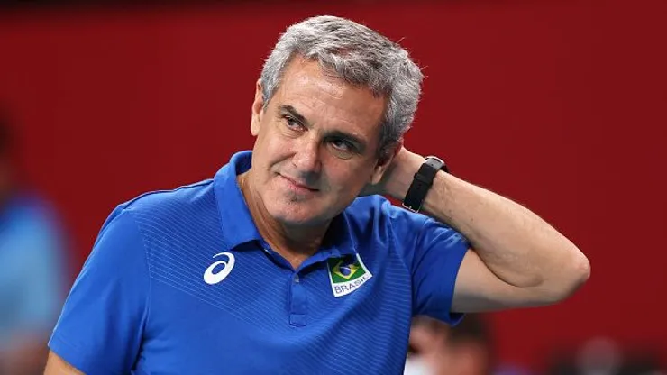José Roberto Guimarães ainda não anunciou convocação para a VNL
