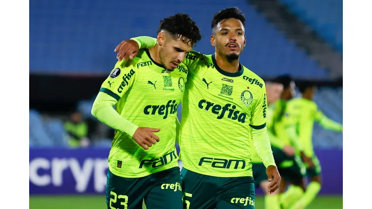 Jogadores do Palmeiras comemorando gol na Copa Libertadores. (Foto de Ernesto Ryan/Getty Images)