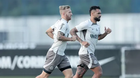 Foto: Rodrigo Coca / Agência Corinthians - Dupla faz trabalho no Corinthians em meio a recuperação