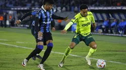 Duelo entre Liverpool e Palmeiras, no Estádio Centenário. Foto: Ernesto Ryan/Getty Images)