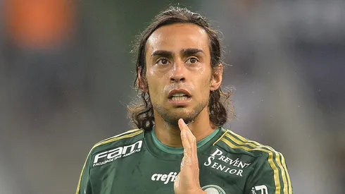 Valdivia durante partida entre Palmeiras e Atlético Mineiro, no Allianz Parque, pelo Campeonato Brasileiro de 2015, no dia 09/05.