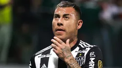 Vargas quase voltou ao Grêmio há 2 meses.