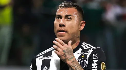 Vargas quase voltou ao Grêmio há 2 meses.