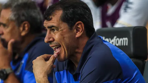 Carille autorizou saída de goleiro sem espaço no Santos