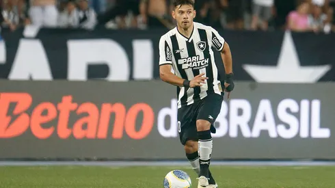 Oscar Romero em ação pelo Botafogo