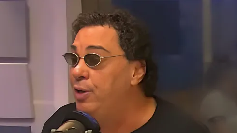 Casagrande, ex-jogador, durante entrevista. Comentarista opina sobre o time corinthiano. Foto: Reprodução/ Youtube Rádio Bandeirantes.