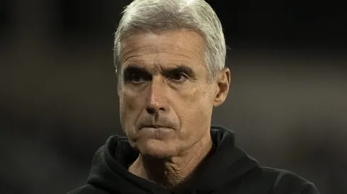 Luís Castro cobra dívida da época que esteve em General Severiano