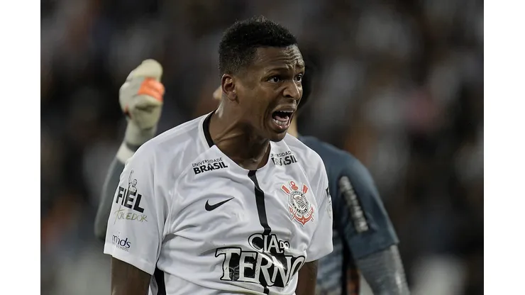 Ex-Corinthians, Jô defende o Amazonas na Série B e na Copa do Brasil