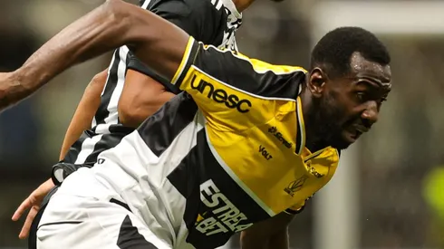 Bolasie vem se destacando desde que chegou ao Brasil.