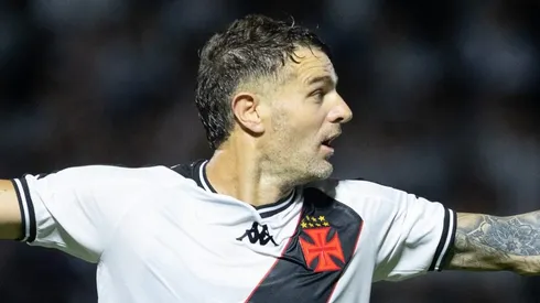 Vegetti durante partida entre Red Bull Bragantino e Vasco, no Estádio Nabi Abi Chedid, pelo Campeonato Brasileiro, no dia 17/04/2024.