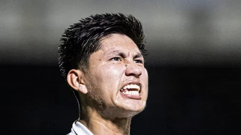 SP - DIADEMA - 15/01/2024 - COPA SAO PAULO 2024, SANTOS X AGUA SANTA - Miguelito jogador do Santos comemora seu gol durante partida contra o Agua Santa no estadio Arena Inamar pelo campeonato Copa Sao Paulo 2024.