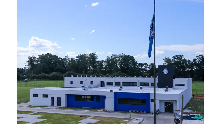 CT de Eldorado do Sul, da base do Grêmio, sofreu com cheias.