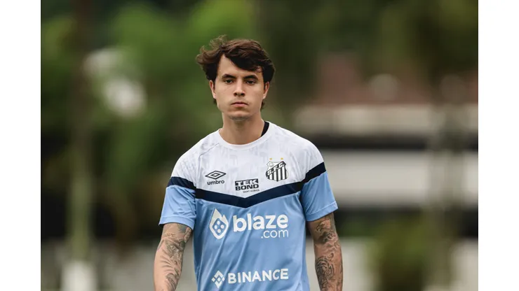 Santos tem dívida pela compra de Zanocelo
