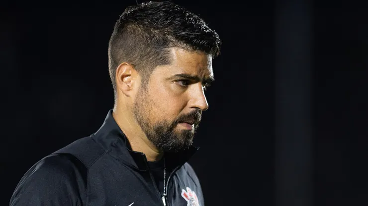 Treinador opinou sobre a mudança repentina