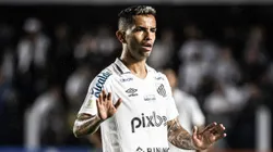 Gabriel Carabajal, atuando pelo Santos.