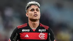 Torcida do Flamengo saiu na bronca com a não marcação do pênalti