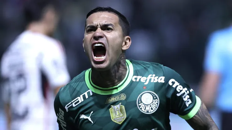 SP - SAO PAULO - 08/07/2023 - BRASILEIRO A 2023, PALMEIRAS X FLAMENGO - Dudu jogador do Palmeiras comemora seu gol durante partida contra o Flamengo no estadio Arena Allianz Parque pelo campeonato Brasileiro A 2023. Foto: Marcello Zambrana/AGIF