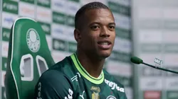 Foto: Ettore Chiereguini/AGIF - Caio Paulista, lateral-esquerdo do Palmeiras