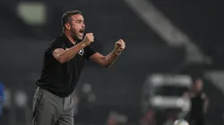 Artur Jorge terá desafio de manter histórico positivo no Nilton Santos.