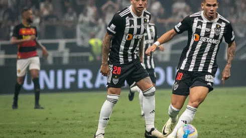 Paulinho jogador do Atletico-MG durante partida contra o Sport. Foto: Fernando Moreno/AGIF