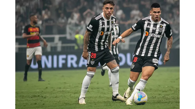 Paulinho jogador do Atletico-MG durante partida contra o Sport. Foto: Fernando Moreno/AGIF