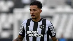 Foto: Thiago Ribeiro/AGIF - Gregore, volante do Botafogo