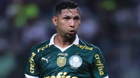 Rony abordou com o tem encarado a insatisfação da torcdia Alviverde