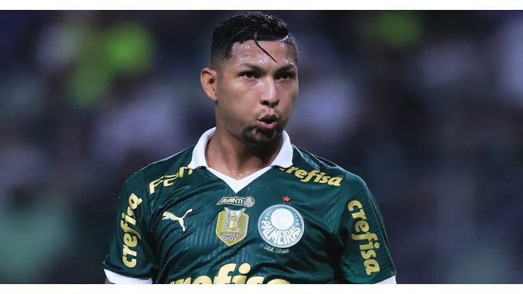 Rony abordou com o tem encarado a insatisfação da torcdia Alviverde