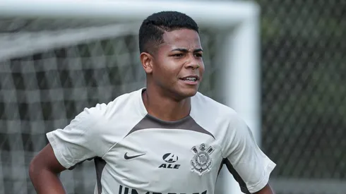 Wesley entrou na mira de gigantes da Europa e pode deixar o Timão