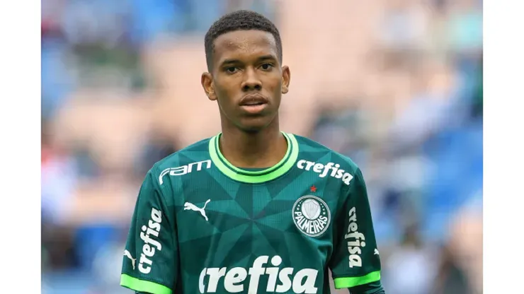Foto: Marcello Zambrana/AGIF - Abel Ferreira pediu a permanência de Estêvão no Palmeiras