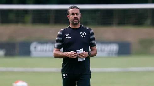 Foto: Vítor Silva/Botafogo - Arthur Jorge entra com time reserva em jogo da Copa do Brasil