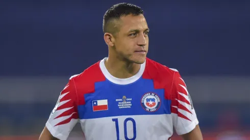 Alexis Sánchez vai ficar livre no mercado no meio do ano