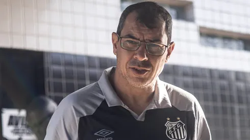 Carille ligou para Pedrinho chegar ao Santos – Foto: Raul Baretta/ Santos FC.