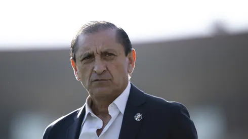 RJ - RIO DE JANEIRO - 27/04/2024 - BRASILEIRO A 2024, VASCO X CRICIUMA - Ramon Diaz tecnico do Vasco durante partida contra o Criciuma no estadio Sao Januario pelo campeonato Brasileiro A 2024. Foto: Jorge Rodrigues/AGIF