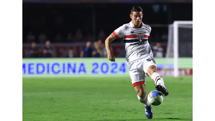 James Rodríguez está com um incômodo