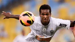 Atacante Jô quando atuava pelo Atlético-MG. Foto: Buda Mendes/Getty Images.