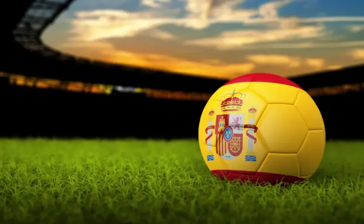Odds La Liga 2026/27: Barcelona aparece como favorito ao título