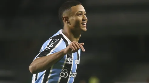 Gustavo Nunes em partida da Libertadores