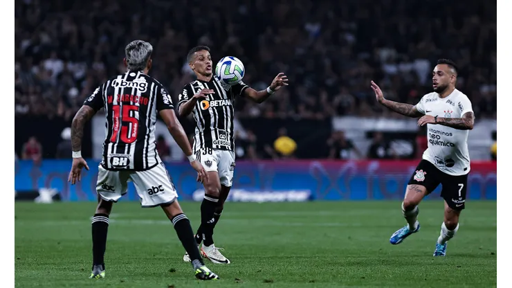Pedrinho jogador do Atletico-MG durante partida contra o Corinthians. Foto: Fabio Giannelli/AGIF