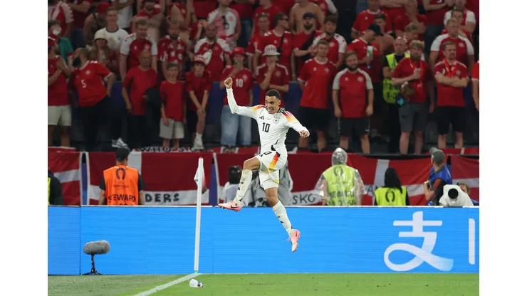 Musiala comemorando gol da Alemanha na Eurocopa 2024. (Foto de Carl Recine/Getty Images)