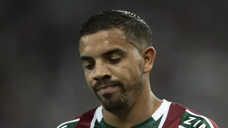 Terans lamenta durante partida contra o Vitória. Meia deve deixar o Fluzão.