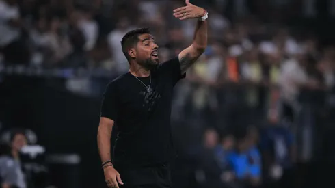 Treinador não será demitido por agora. Ettore Chiereguini/AGIF.