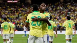 Seleção Brasileira enfrenta a Colômbia em terceiro jogo. Kevork Djansezian/Getty Images.